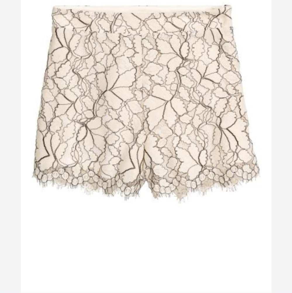Short by zara new whit tag